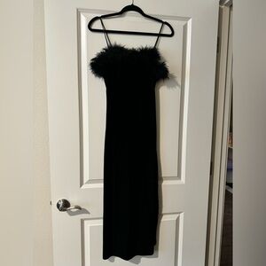 Vintage Finesse Y2K Velvet Feather Fitted Dress Black Tank Size Small/Med? EUC